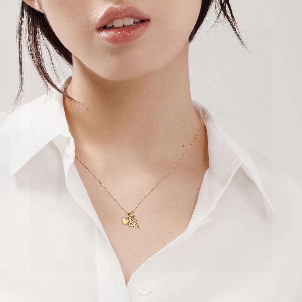 18K Tiffany Wine and Dine Pendant Necklace