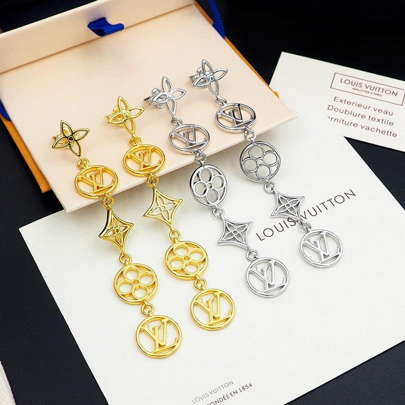 18K Louis Vuitton Lace Long Earrings