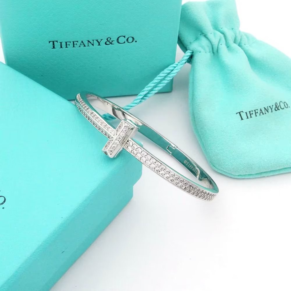 18K T1 Wide Diamond Bangle Bracelet
